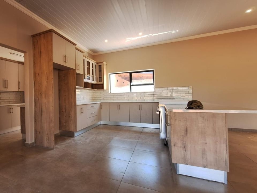 4 Bedroom Property for Sale in Kathu Northern Cape